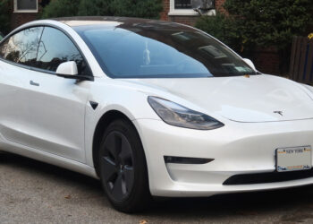 Here’s How Much A 2021 Tesla Model 3 Has Depreciated In 5 Years