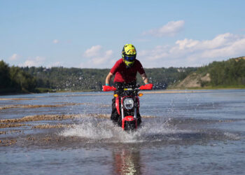 Getting Dirty With A Grom Is More Fun Than You Can Handle