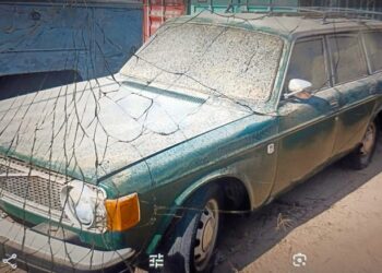 At $900, Is This 1974 Volvo 145 Wagon A Down And Dirty Deal?