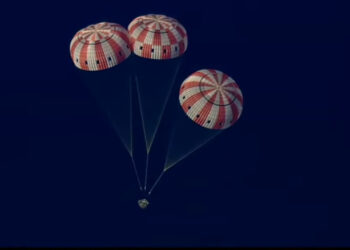 Visitors From Outer Space (NASA’s Artemis II Astronauts) Splash Down Off The Coast Of San Diego