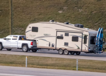 Does Towing Impact How Often You Have To Change Your Oil?