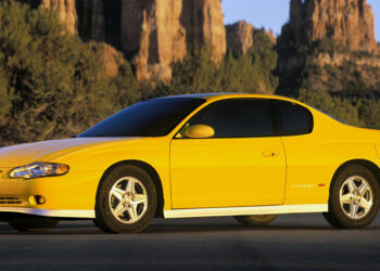 These Dead Cars Need To Stay Dead