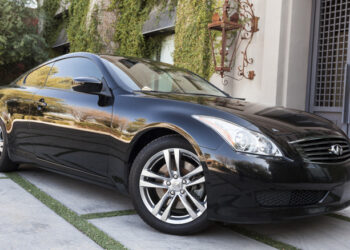 VQ-Engined Nissans And Infinitis Banned From Car Show Because They Ruin The Vibe