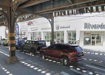 Jeep Dealership Allegedly Forged Buyer’s Signature, Sold Him A Car With 6,200 Added Miles And Tacked On An Extra $5,000 Charges