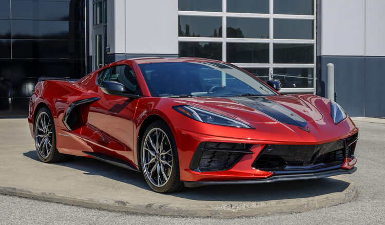 A Miami Waitress Allegedly Claimed $180,000 Per Month Income To Finance C8 Corvette, Mercedes S560, And More