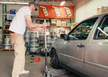 Speeed Is Building Anti-Hype Cars For YouTube