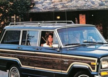 Rare Rides Icons: The Jeep Wagoneer, The First Luxury SUV Ever (Part VIII)