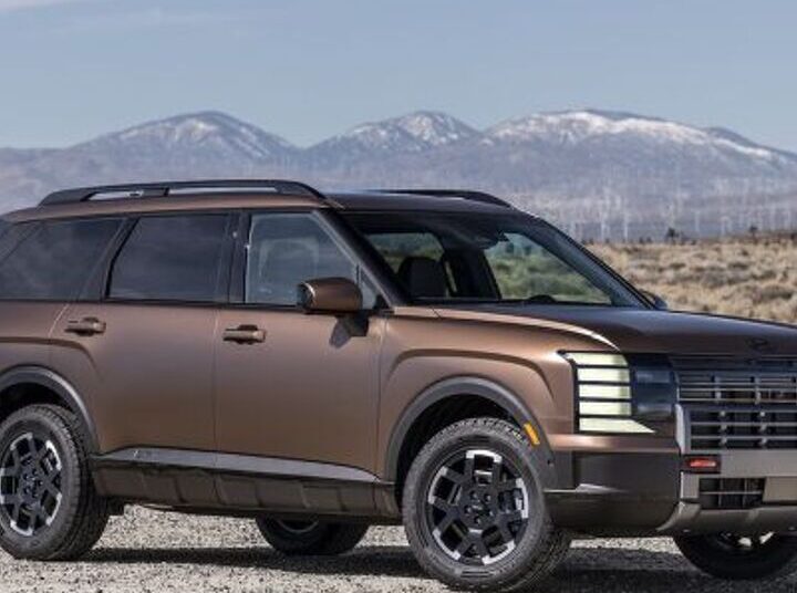 Hyundai Lifts Stop/Sale Order on 2026 Palisades After Fixing Power Seat Problem