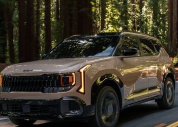 Kia Unveils Bigger, Roomier Seltos at New York Auto Show