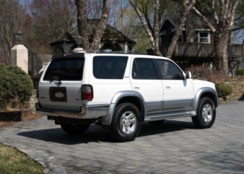 29k-Mile 1998 Toyota 4Runner Limited 4WD at No Reserve