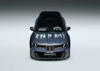 BMW Just Built a Car That Can Animate Its Own Paint