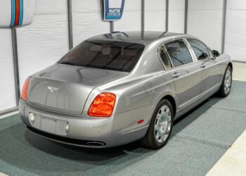 2006 Bentley Continental Flying Spur