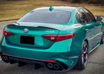 2023 Alfa Romeo Giulia Quadrifoglio