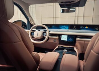 Lincoln Built a One-Off Navigator Just for Serena Williams