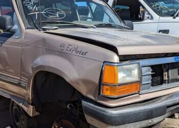 Junkyard Find: 1993 Ford Explorer Eddie Bauer 4-Door 4WD