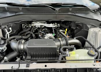 The 2026 Ford Explorer Packs a 400-HP Raptor Engine to Take on the Kia Telluride