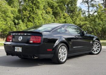 10k-Mile 2008 Ford Mustang Shelby GT500KR