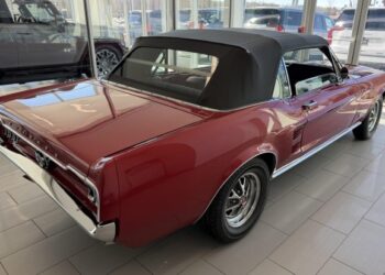 Fuel-Injected, 289-Powered 1967 Ford Mustang Convertible