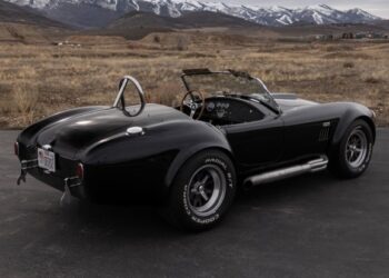 460-Powered Superformance MKIII 5-Speed