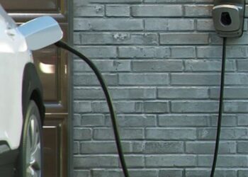 EV Owner Satisfaction with Home Chargers Declines, JD Power Says