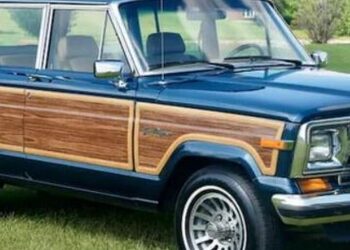 Rare Rides Icons: The Jeep Wagoneer, The First Luxury SUV Ever (Part XI)