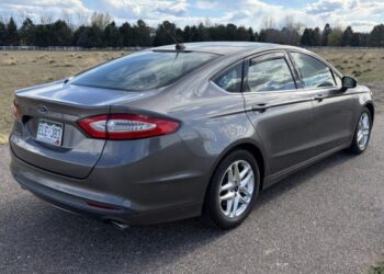 17k-Mile 2013 Ford Fusion SE at No Reserve