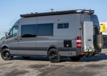 2018 Mercedes-Benz Sprinter 2500 Colorspace Studio Production Van at No Reserve