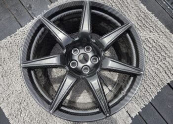 20×11″ and 20×11.5″ Carbon-Fiber Ford Mustang Shelby GT500 Wheels by Carbon Revolution at No Reserve