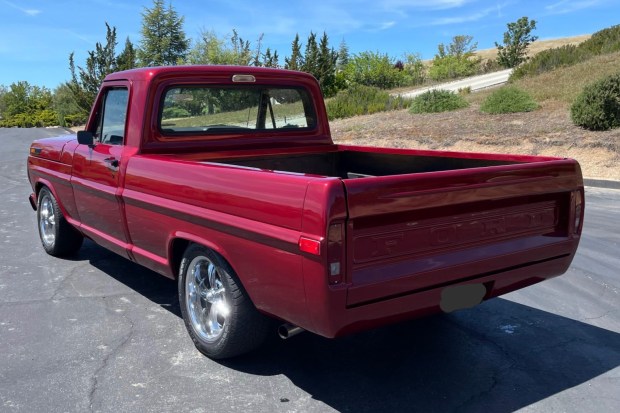429-Powered 1970 Ford F-100 Short Bed