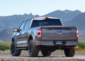 8k-Mile, Supercharged 2023 Ford F-150 Lariat Roush SuperCrew 4×4