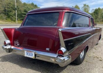 496-Powered 1957 Chevrolet 210 Station Wagon 6-Speed