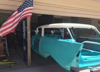 406-Powered 1957 Chevrolet Bel Air Nomad 5-Speed