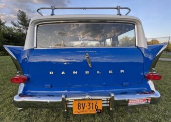 1959 Rambler Super Six Cross Country Wagon