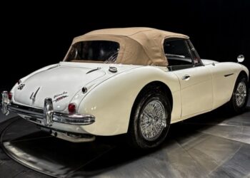 1964 Austin-Healey 3000 BJ8 Mk III