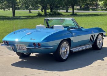 LS7-Powered 1965 Chevrolet Corvette Convertible 5-Speed