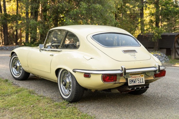 1972 Jaguar E-Type Series III 2+2 V12 4-Speed