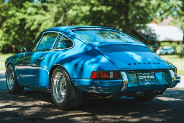 Backdated 1977 Porsche 911S Coupe 5-Speed