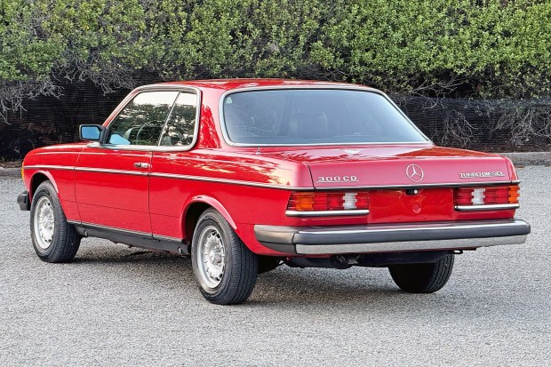 1982 Mercedes-Benz 300CD Turbo