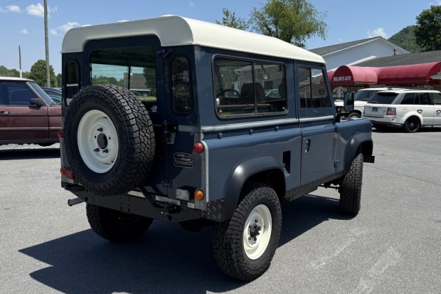 200Tdi-Powered 1985 Land Rover 90 5-Speed