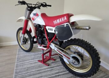 1985 Yamaha YZ490 at No Reserve