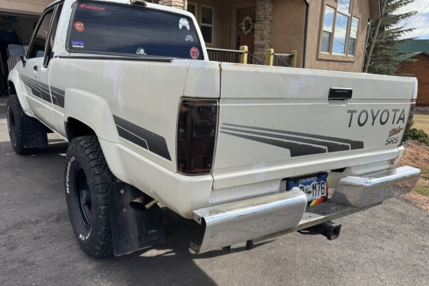 1986 Toyota Pickup XtraCab SR5 Turbo 4×4 5-Speed at No Reserve