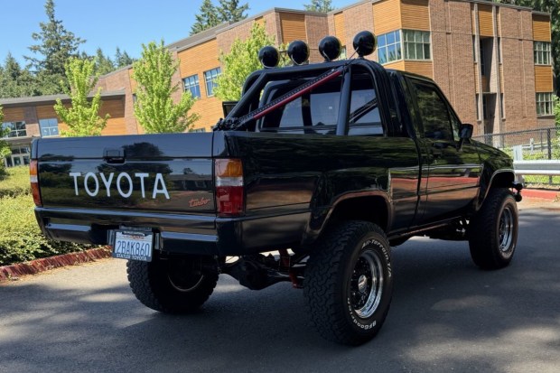 1986 Toyota Pickup Turbo 4×4 5-Speed at No Reserve