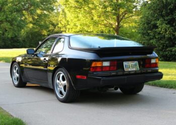 1987 Porsche 944 5-Speed