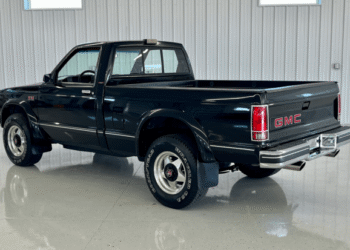 1988 GMC S-15 Sierra Classic 4×4 at No Reserve