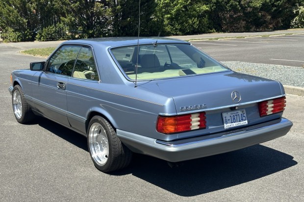 1988 Mercedes-Benz 560SEC