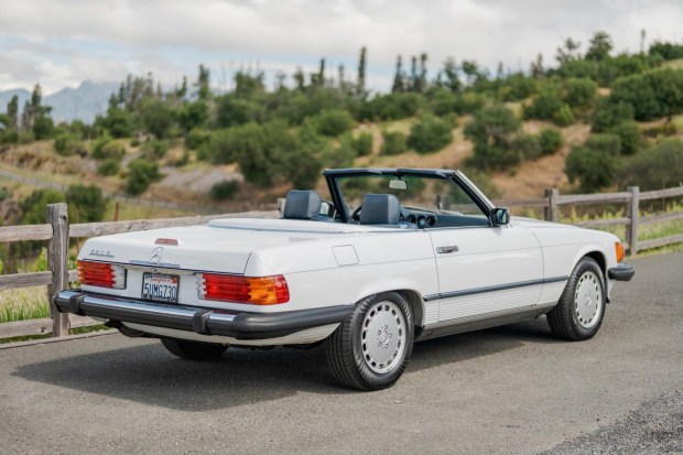 15k-Mile 1988 Mercedes-Benz 560SL