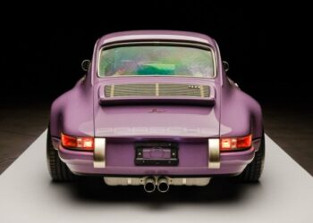 1990 Porsche 911 Carrera 4 Coupe by Singer