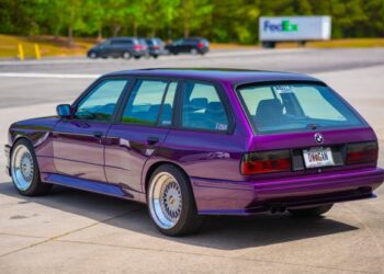 S52-Powered, Widebody 1992 BMW 316i Touring 5-Speed
