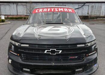 Police Arrest Man for Trying to Pass Off NASCAR Race Truck as Street-Legal Chevy S10
