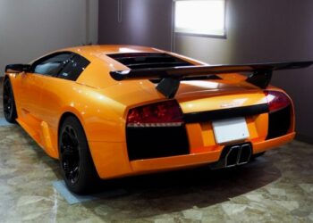 27k-Kilometer 2003 Lamborghini Murcielago 6-Speed